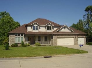 2418 Farmington Dr W, Lafayette, IN 47905
