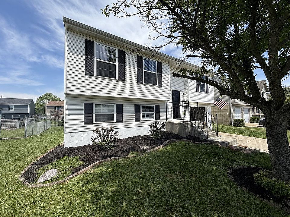 1st image of 1018 Esther Dr