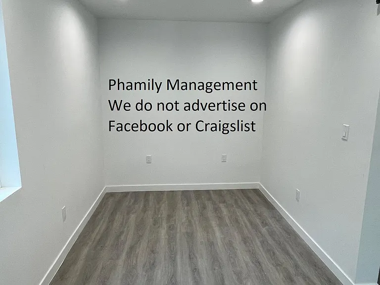 155 N Meridith Ave — Photo 3