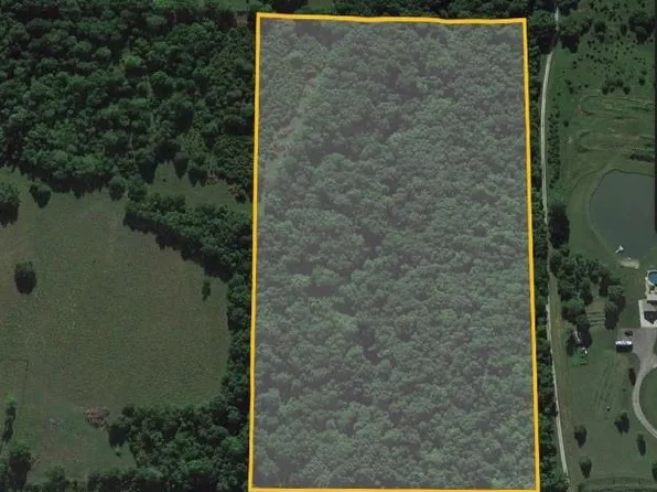 Pleasant Valley Rd, Wellsville, KS 66092