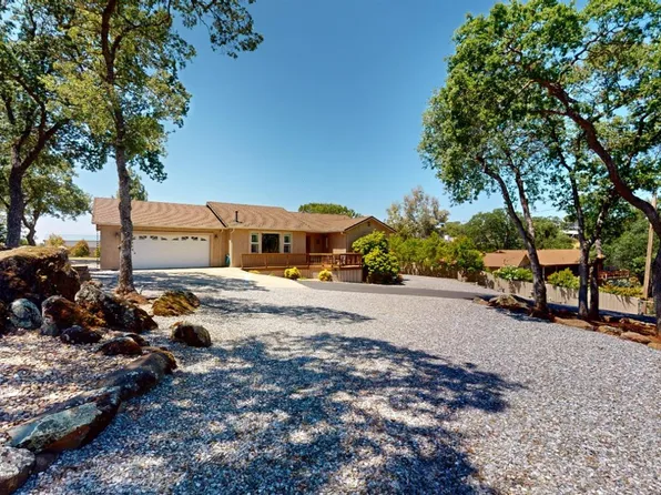 5578 Cox Dr, Valley Springs, CA 95252