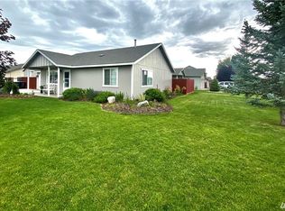 1500 S Husky Dr, Moses Lake, WA 98837