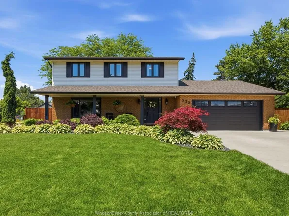 535 Harbourne Cres, Tecumseh, ON N8N 3J5