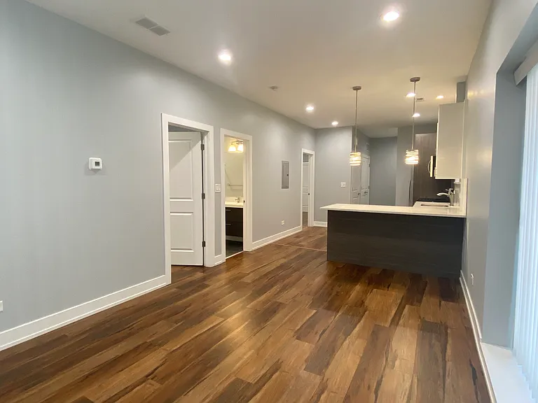 4851 N Central Ave #1W — Photo 8