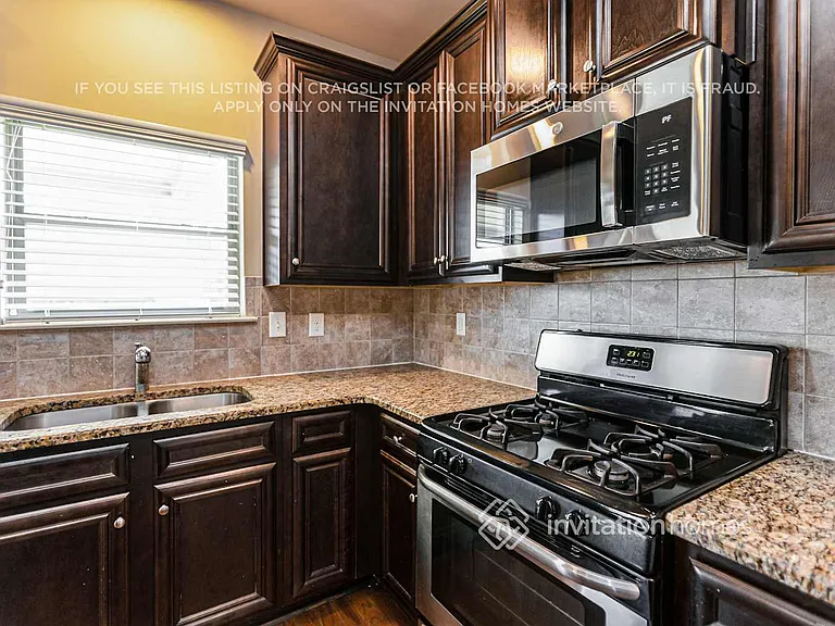 653 Ocean Ave — Photo 9