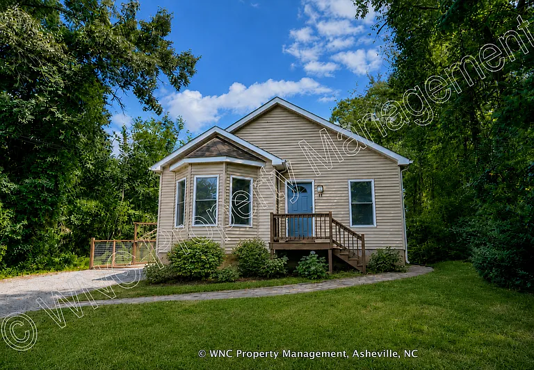 43 Boyd Ave — Photo 1