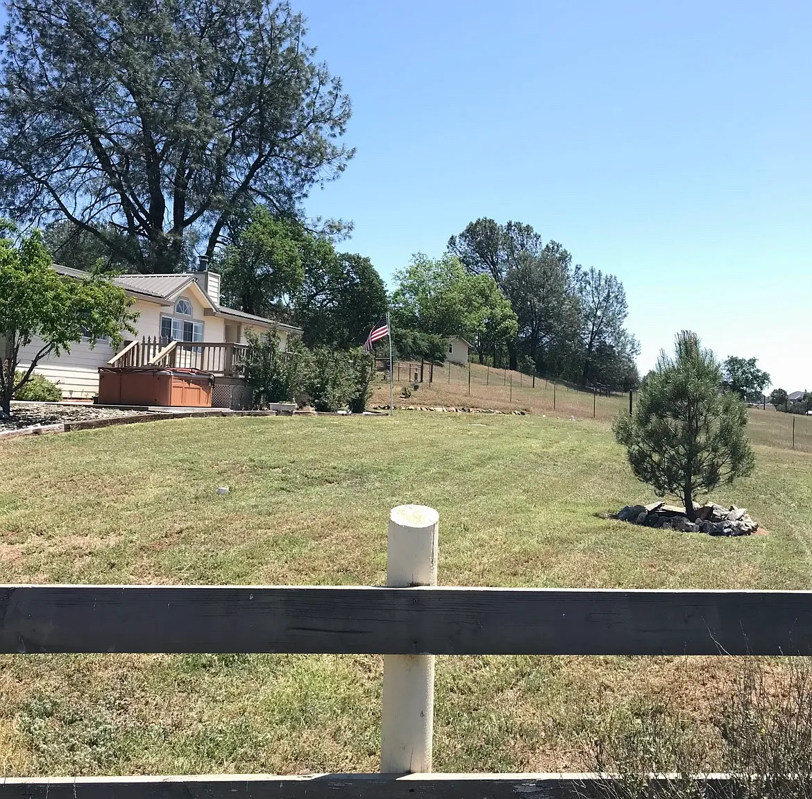 3 bed, 1248 sqft, $2,200 — Photo 2