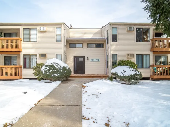 189 Woodland Drive #189, Cromwell, CT 06416