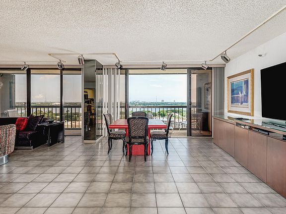 Home For Sale In Lands Of President