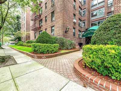 96-09 67th Ave #5C, Queens, NY, 11374