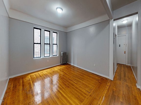 5th image of 3505 Broadway APT 46