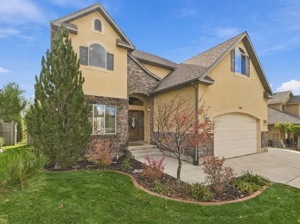3926 E Barton Creek Dr, Eagle Mountain, UT 84005
