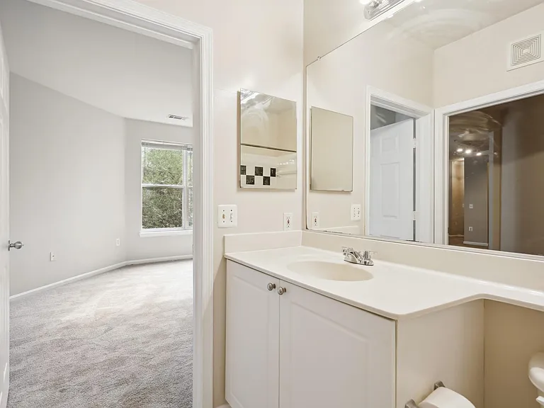 9490 Virginia Center Blvd #240 — Photo 14