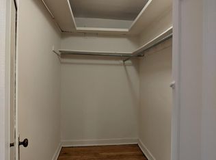 514 W Cornelia Ave #1MB, Chicago, IL 60657