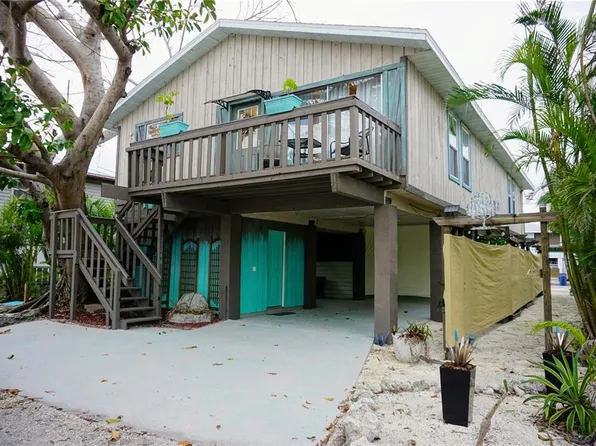 2504 Avenue B, Bradenton Beach, FL 34217
