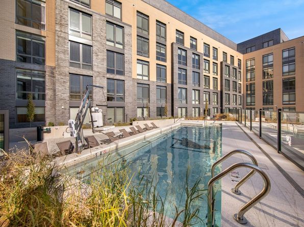 1401 Pennsylvania Ave SE UNIT 415