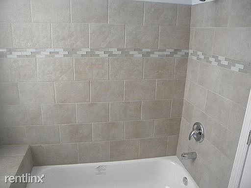 Bathroom_2.1_medium.jpg