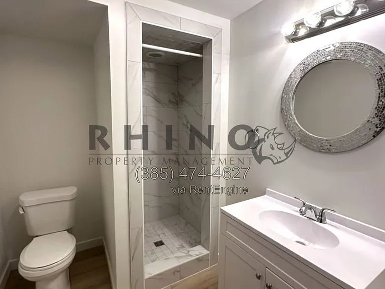 825 W Arapahoe Ave #B — Photo 11