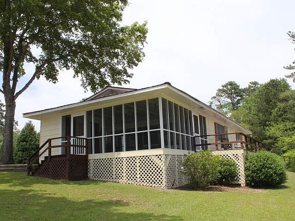 2nd image of 132 Tall Pines Dr