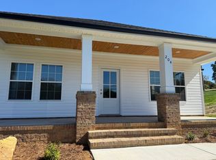 204 Home Ave, Graham, NC 27253