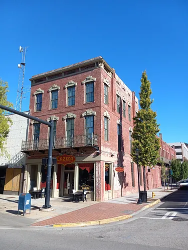 903 Broad St Photo 1
