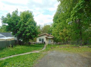 10 W Sunnyside Way, Troy, NY 12180