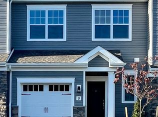 9 Coburgh Dr, Wall, NJ 07753