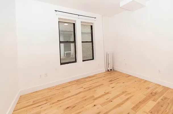 Rented by RealTegrity NY LLC | media 98