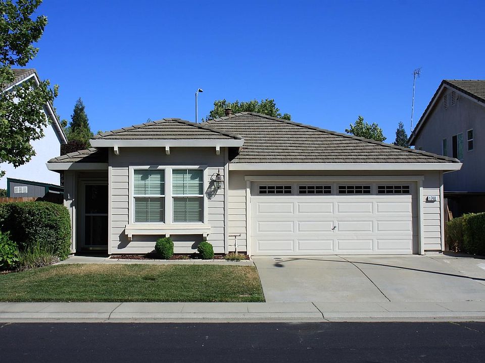 1st image of 1748 Tatiana St