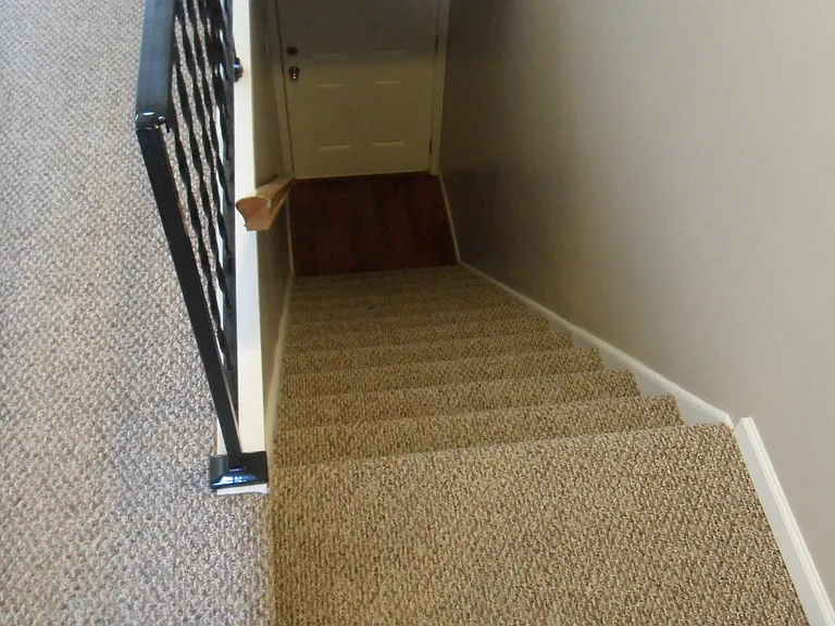 5526 Humbert Rd — Photo 3