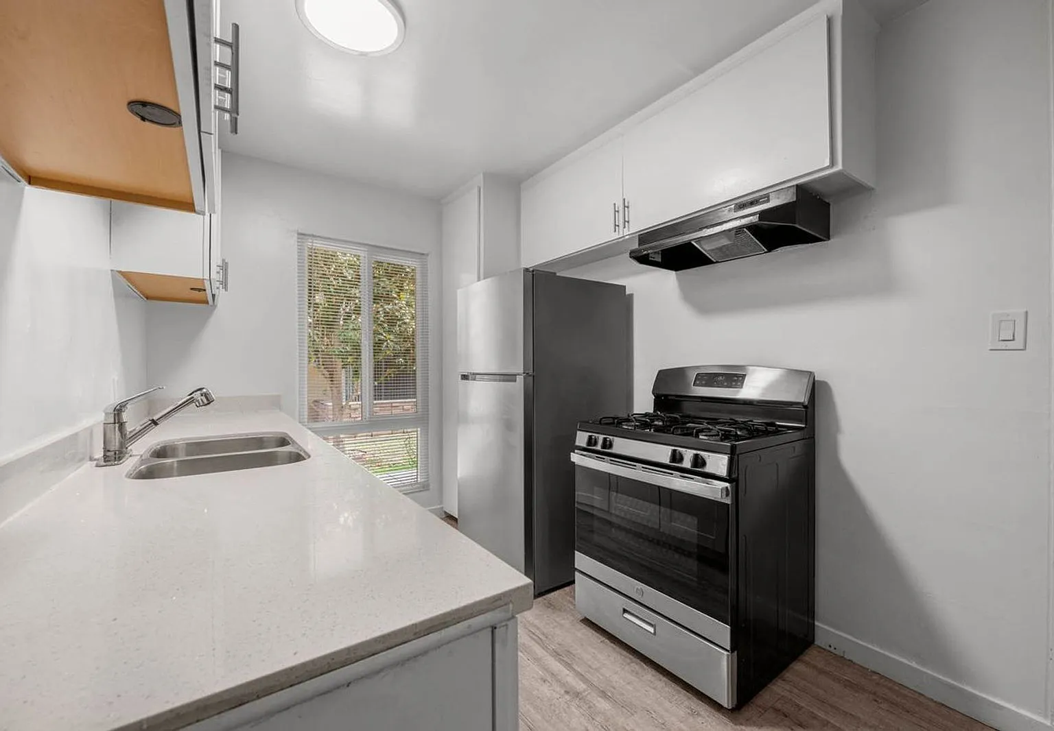 4024 Gelber Pl — Photo 4
