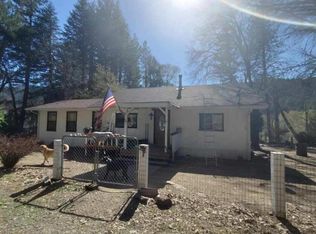 1430 Van Duzen Rd, Mad River, CA 95526