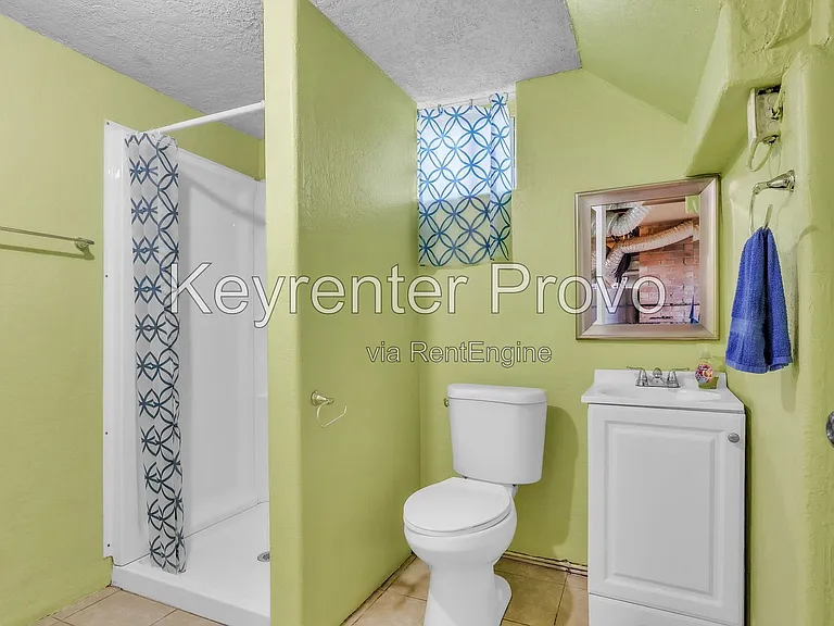 1304 E 520 South St — Photo 22