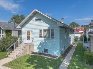 1042 Circle Ave, Forest Park, IL