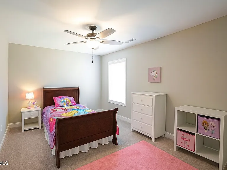 209 Holton Rd — Photo 15