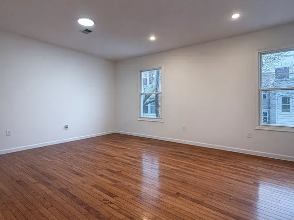 10 Clendenny Ave Floor 2, Jersey City, NJ 07304