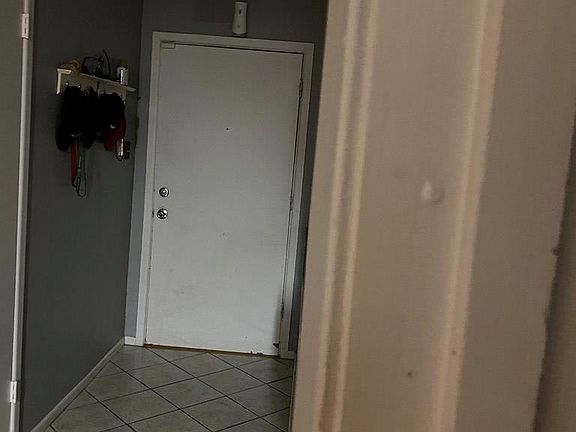 2nd image of 331 Rockylane Dr