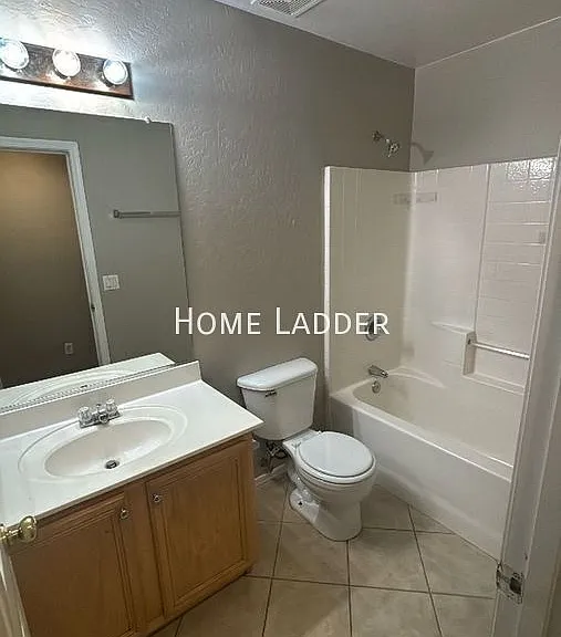 10805 W Wilshire Dr — Photo 12