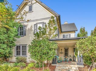 2111 Drake Ln, Hercules, CA 94547