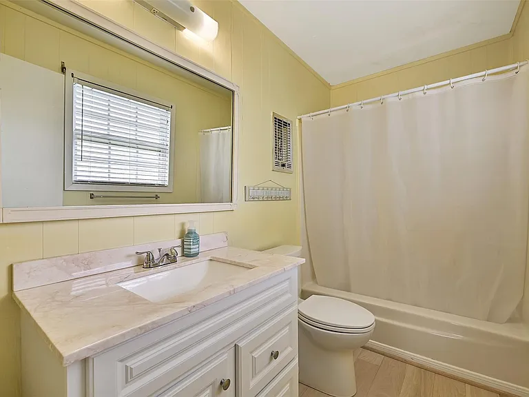 16904 Beachcomber Dr — Photo 30