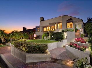 31 S La Senda Dr, Laguna Beach, CA 92651