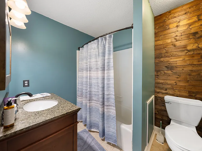 323 Bandock Dr — Photo 11