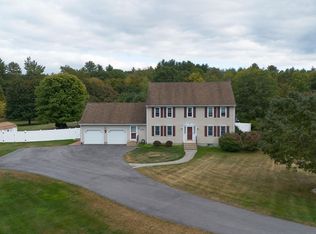 49 Dennis Whitney Rd, Oakham, MA 01068