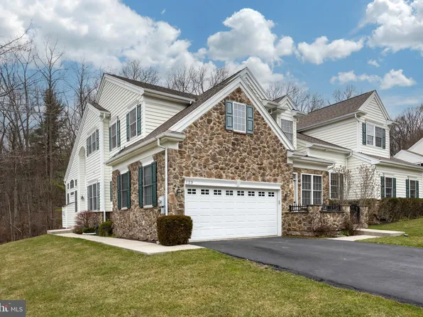 123 Whiteland Hills Cir, Exton, PA 19341