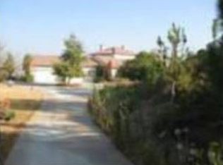 5340 Lochmoor Dr, Riverside, CA 92507