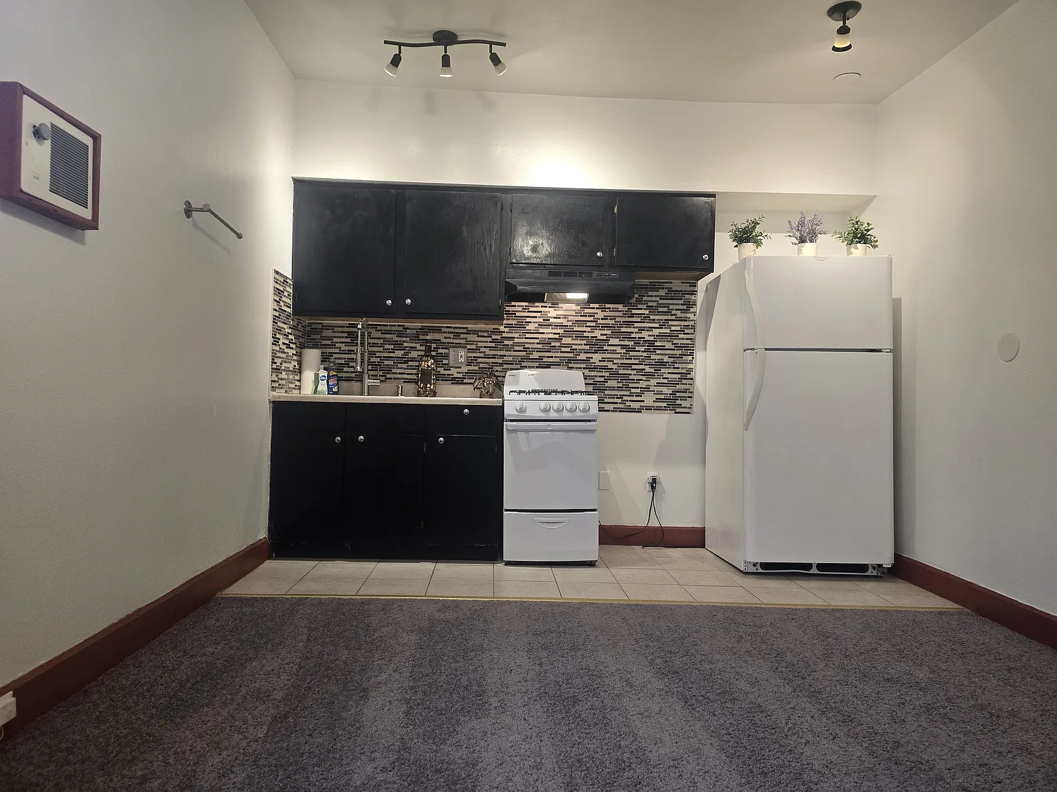 1622 Bainbridge Street — Photo 1