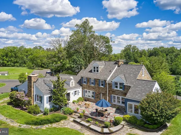 65 Copper Beech Ln, Doylestown, PA 18901