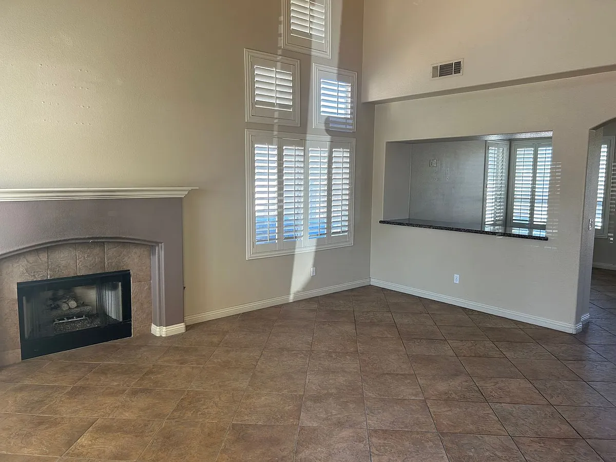 Building Photo - 2624 Ridgewater Cir