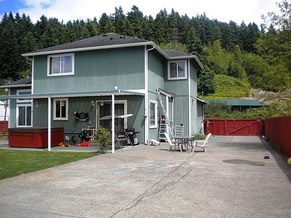3rd image of 5310 160th Ave E