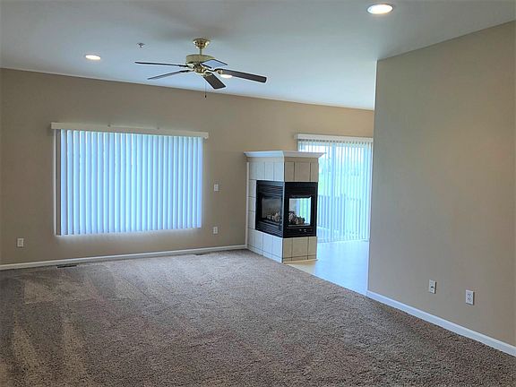2nd image of 29456 Woodpark Cir